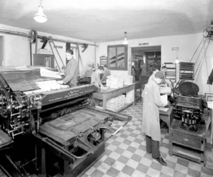 La tipografia dell'Istituto sordomuti di Marocco, 1937 (© Archivio della Comunicazione - Comune di Venezia, fondo Giacomelli) La tipografia dell'Istituto sordomuti di Marocco, 1937 (© Archivio della Comunicazione - Comune di Venezia, fondo Giacomelli)